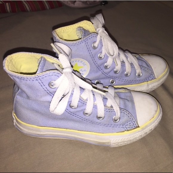 converse blue and yellow